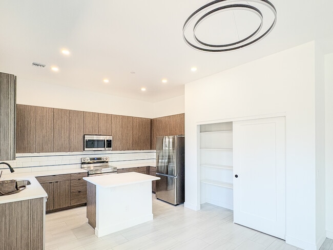 Photo - 3107 N 39th St Townhome