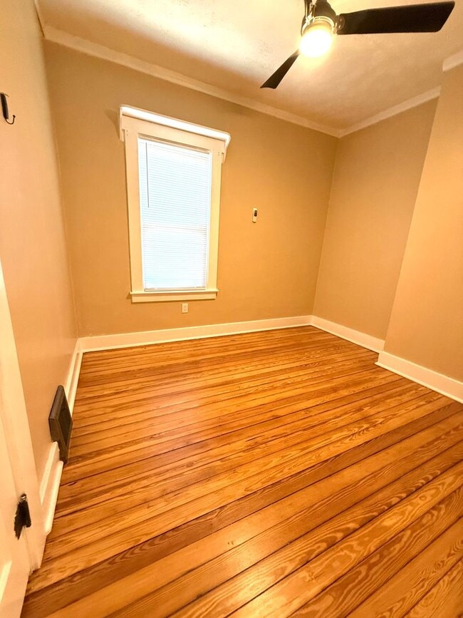 Photo - 822 Fifth Street