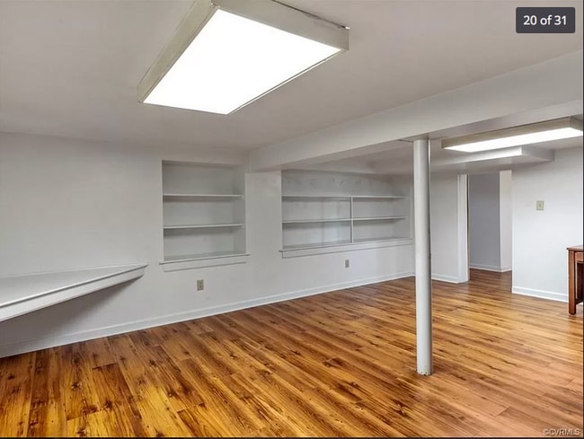 living room/den - 2105 Bambacus Rd Unit Lower Apt