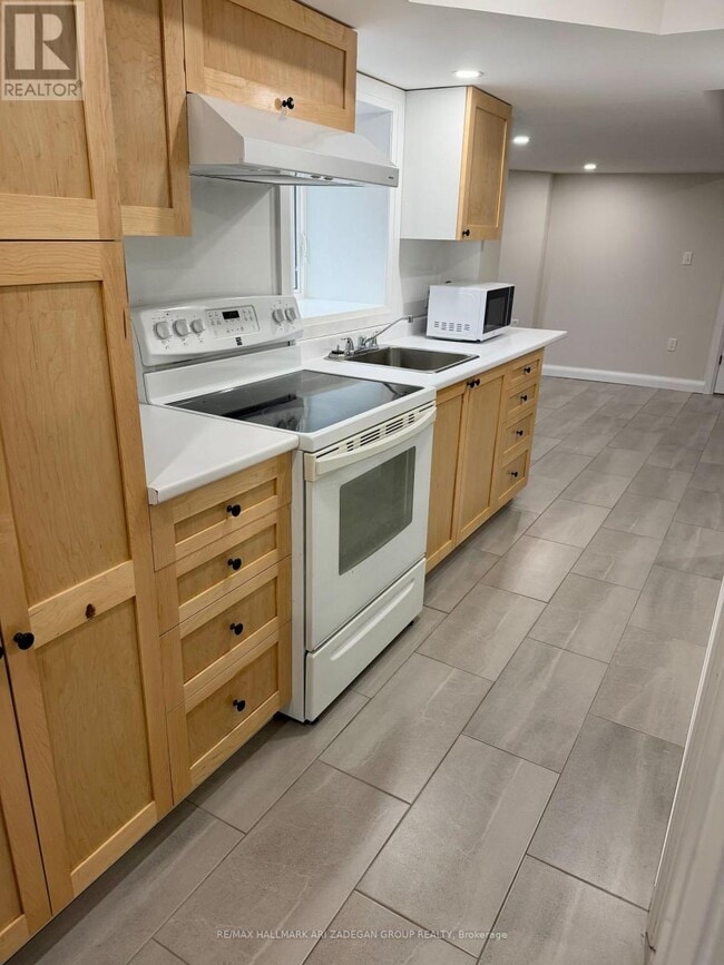 Photo - 153 Queens Dr