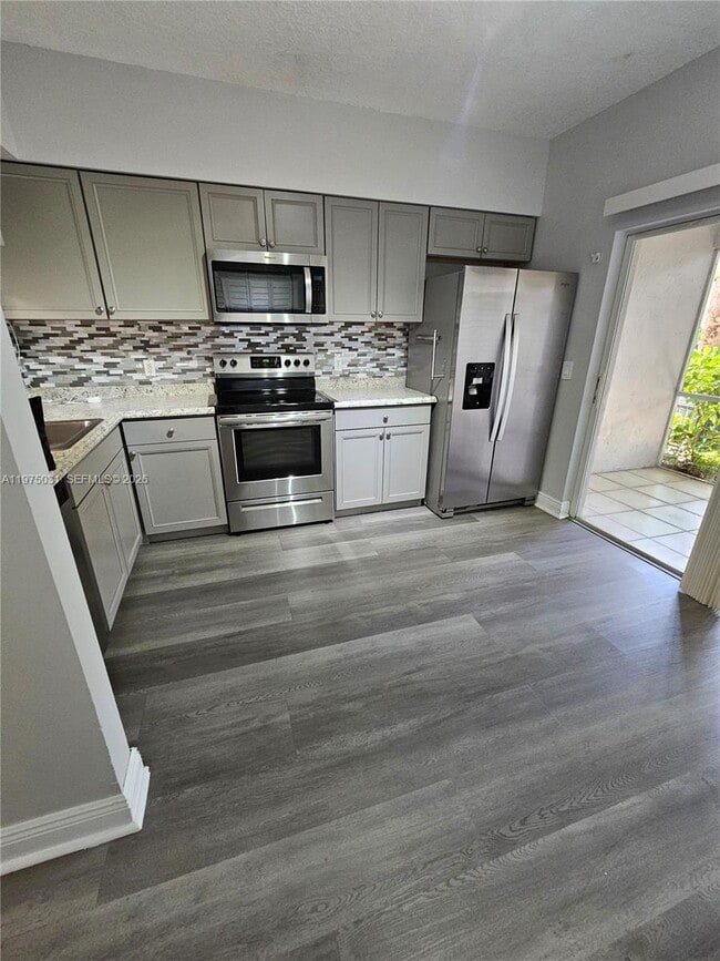 Photo - 3305 Cabaret Ln