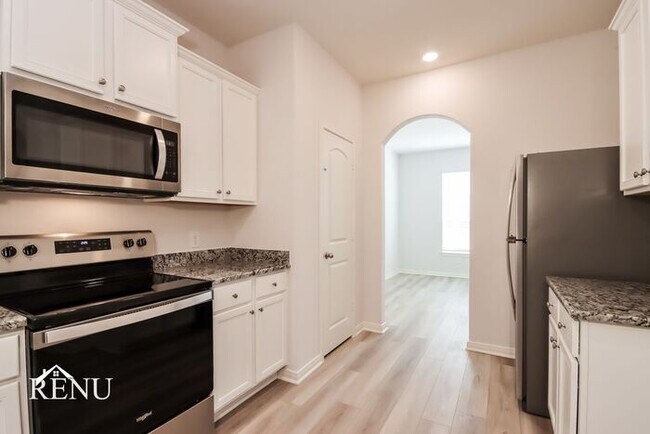 Photo - 10482 Sweetwater Creek Dr