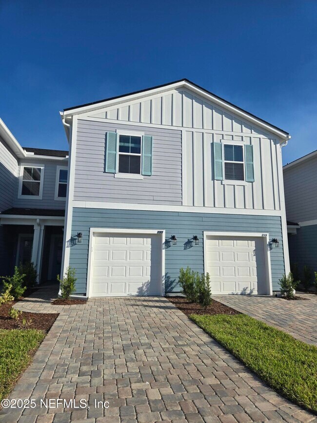 Building Photo - 195 Brandon Lks Dr Rental