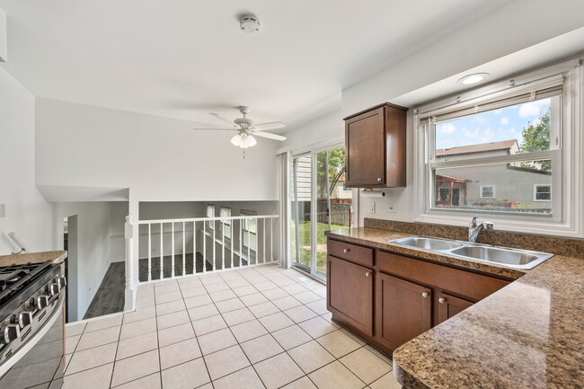 Photo - 2229 Kensington Dr