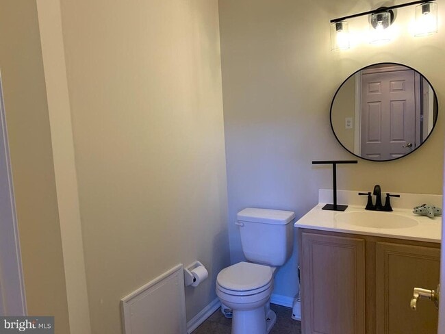 Photo - 2016 Greenes Way Cir