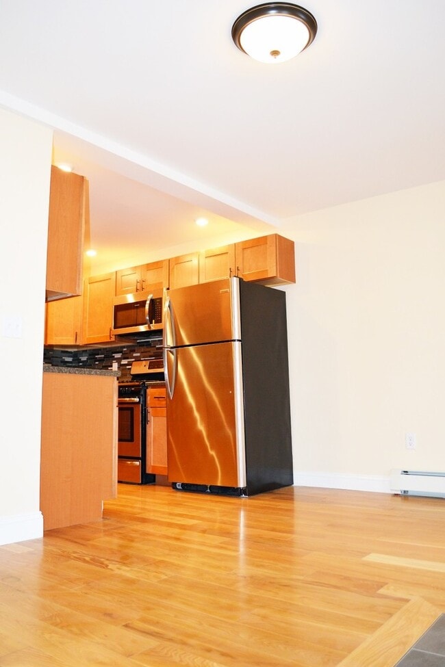 Photo - 220 North Ave Unidad APT 1