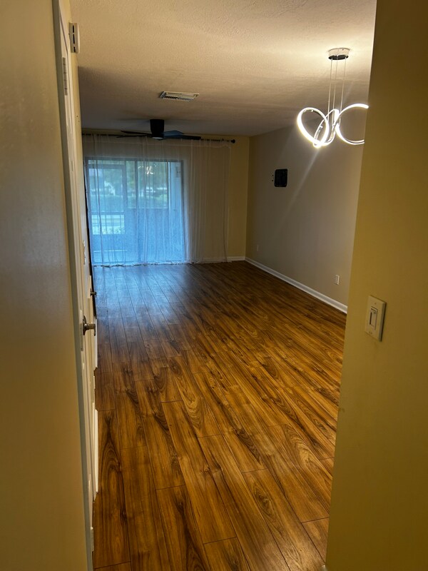 Photo - 3583 Whispering Oaks Ln