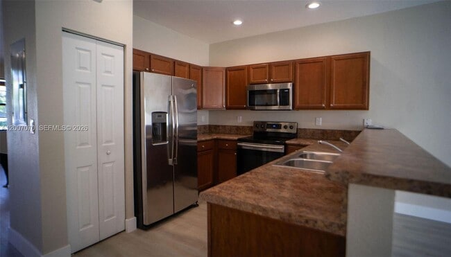 Building Photo - 8886 W 35th Ave