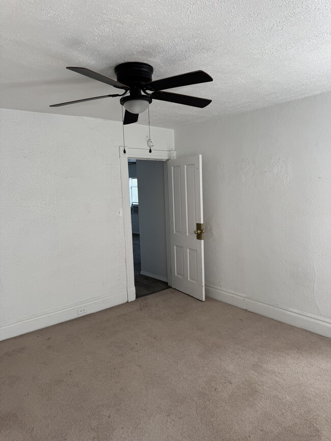 Photo - 248 W 3rd St Unit 248 W 3RD ST SECOND FLOOR