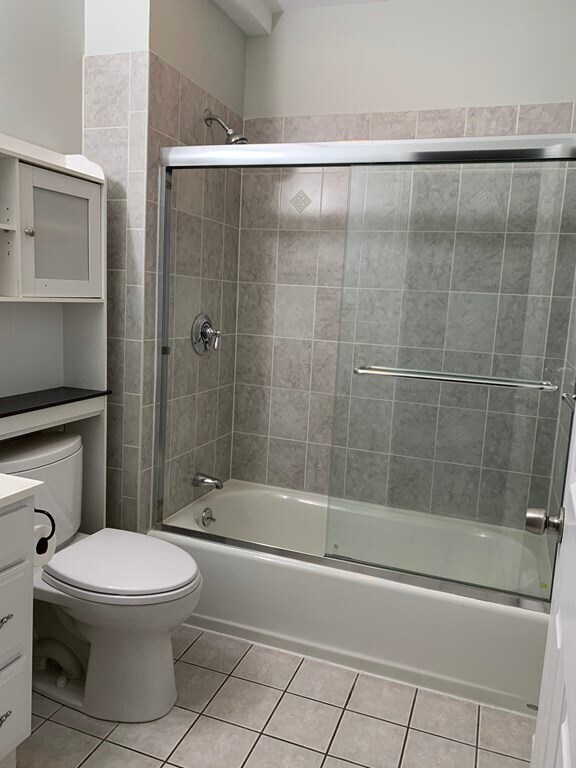 Photo - 11 Bartlett Pl Unit 2
