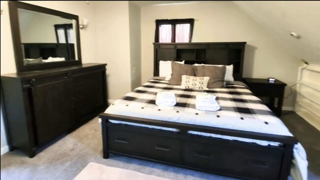 Photo - 6470 W Smith Rd