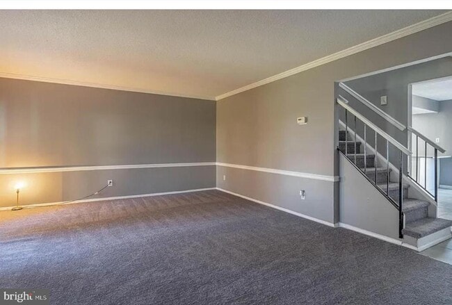 Photo - 21 Milstone Ct