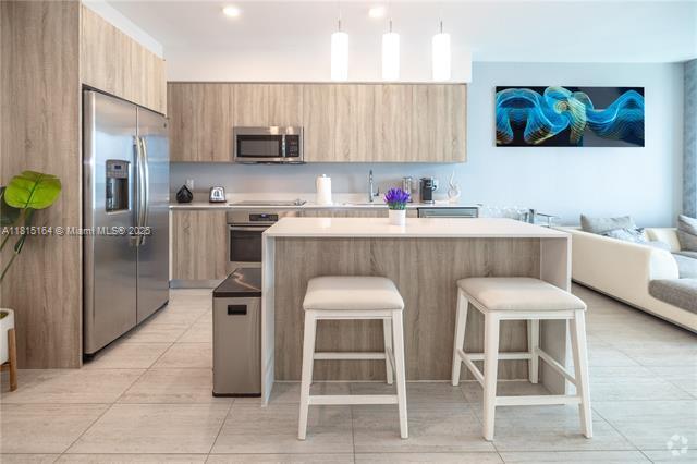 Building Photo - 3900 Biscayne Blvd Unit S-1118 Rental