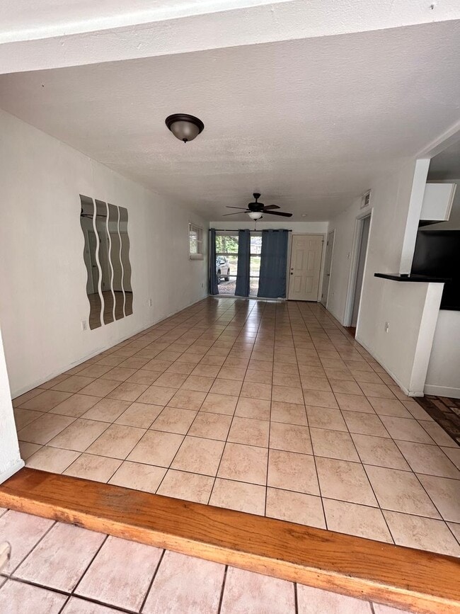 Photo - Beautiful Home Close to Tara in Mid City