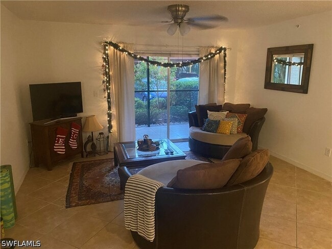 Photo - 8940 Colonnades Ct E Unidad 715