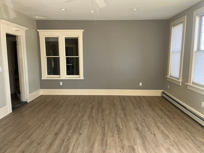 Photo - 459 Mill St Unit A