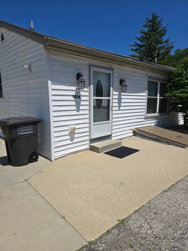 Building Photo - 8236 E Wind Lake Rd