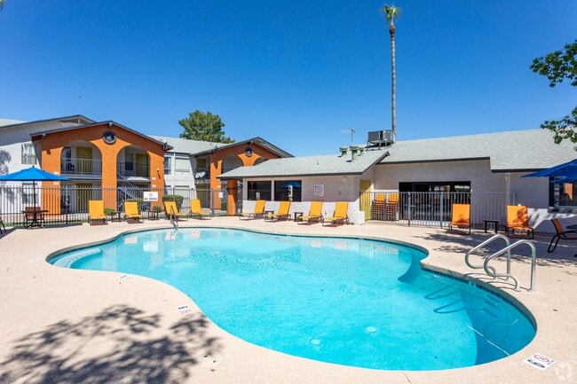 Arches Apartment Homes