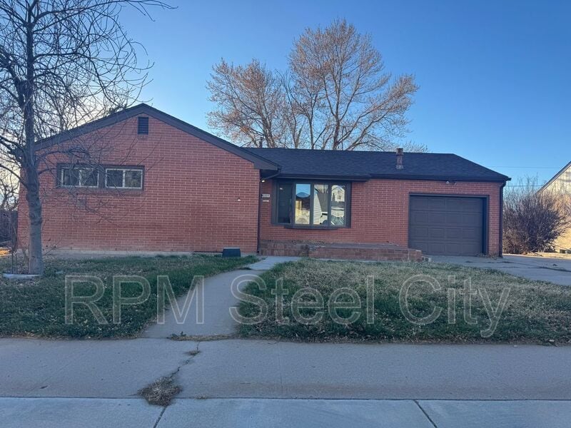 Photo - 1529 Alexander Cir House