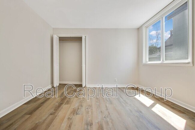 Photo - 313 Fenton St Unit Apt 1 Lower