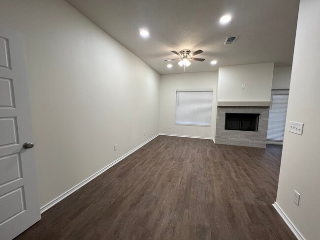 Photo - 3927 Brynlee Cir