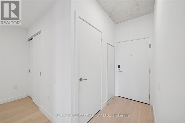 Photo - 1720 Bayview Ave Unité 229