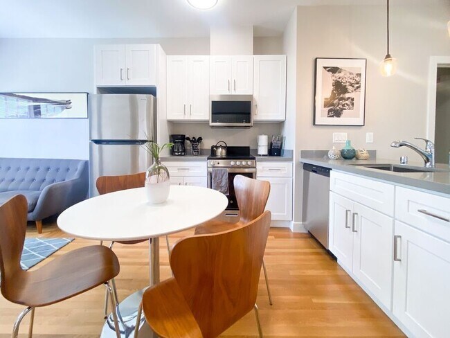 Photo - 1850 Arch St Unit 7