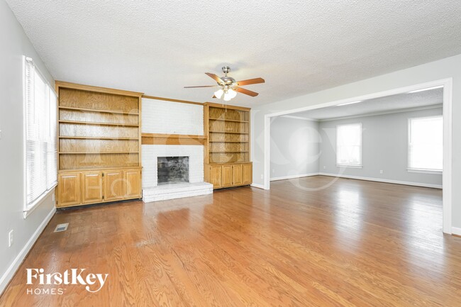 Photo - 3801 Blairwood St