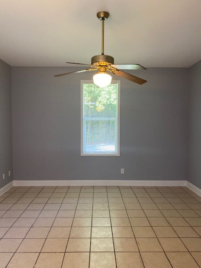 Photo - Downtown Cornelius! Minutes from Lake Norman! 2 Bedroom, DUPLEX!