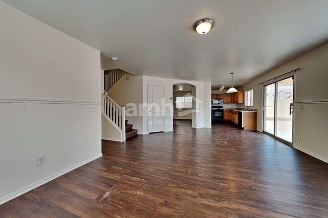 Photo - 9815 West Riverside Avenue