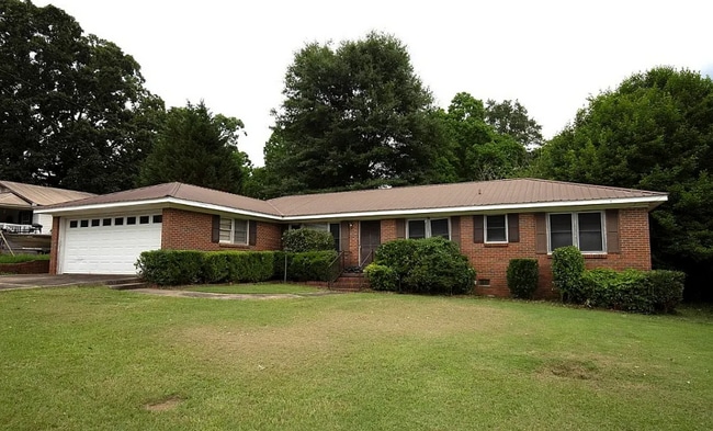 Photo - 1715 20th Ave E