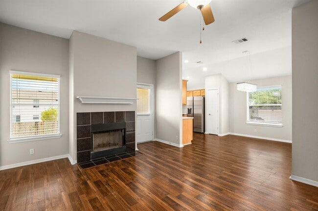 Photo - 14901 Nuttall Dr