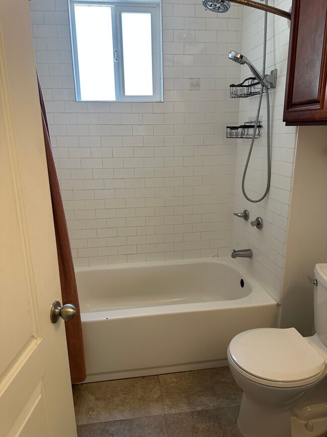 Photo - 1538 N Crescent Heights Blvd Unit Guest House