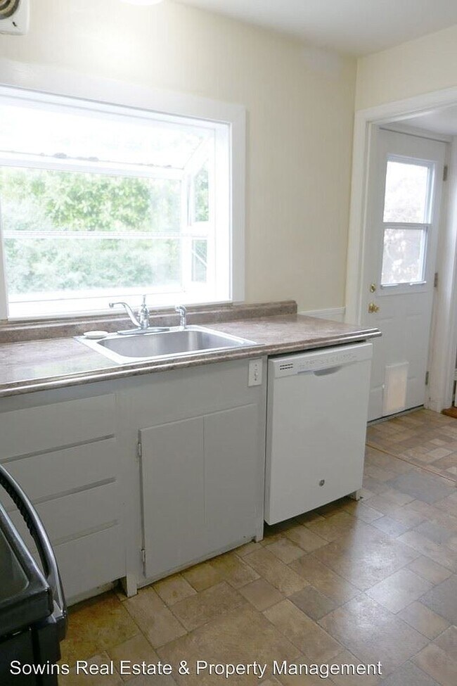 Photo - 3512 Harrison Ave