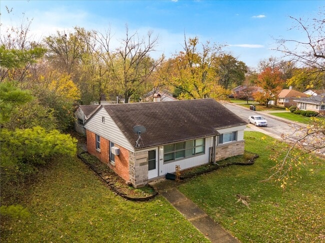 Photo - 321 Onarga St
