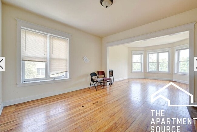 Building Photo - 1524 N Kedzie Ave Unit 5