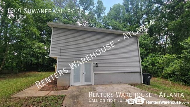 Photo - 1909 Suwanee Valley Rd NW