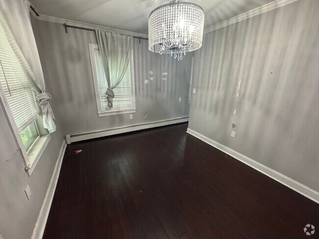 Building Photo - 52 Faunce Rd Rental