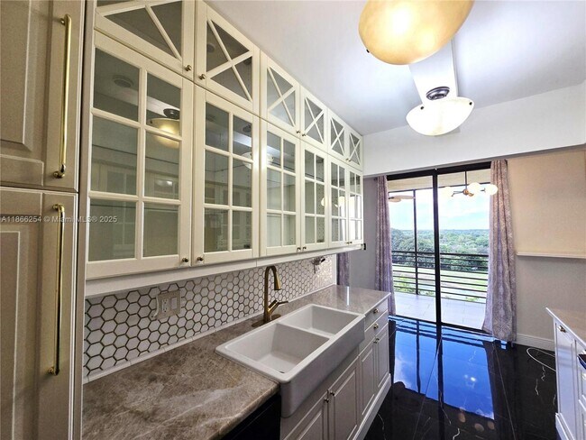 Photo - 7400 Radice Ct