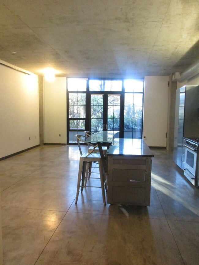 Photo - Streetcar Lofts - studio with 1 parking sp... Unit SC127