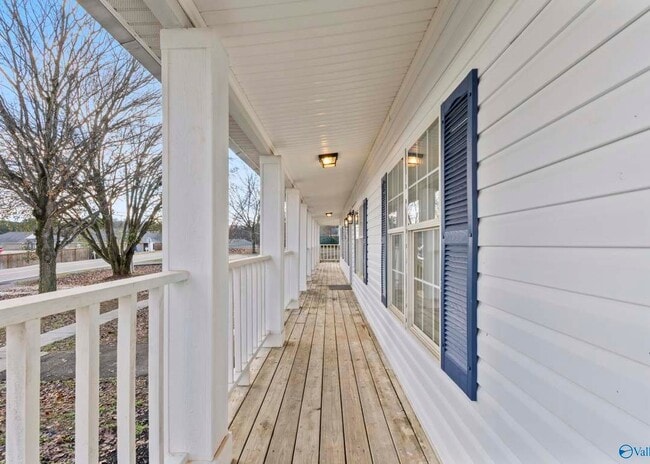 Photo - 1051 Steger Rd