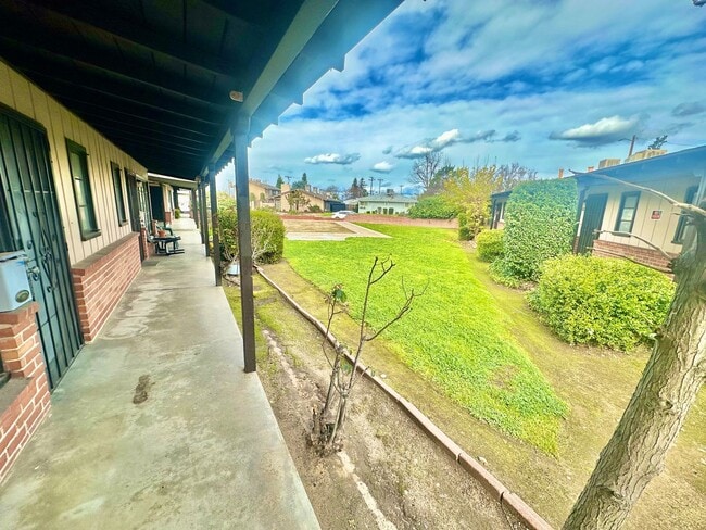 Photo - 3204-3208 E Normal Ave Unit 3204 E Normal Ave