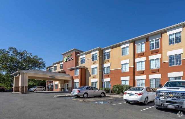 Building Photo - Furnished Studio-Norwalk - Stamford Rental