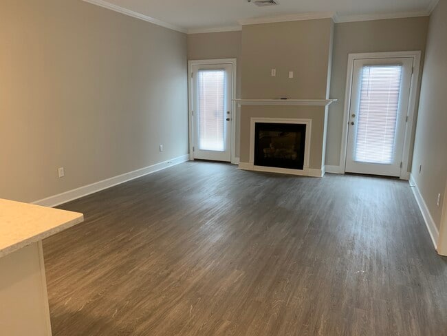 Photo - 1779 Como Park Blvd