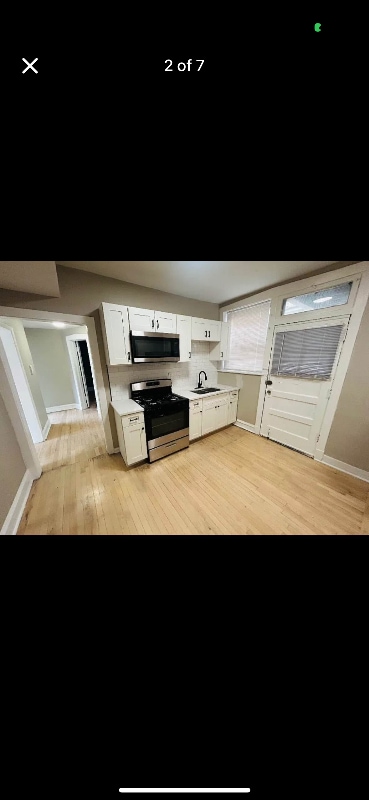 Building Photo - 708 E 80th St Rental