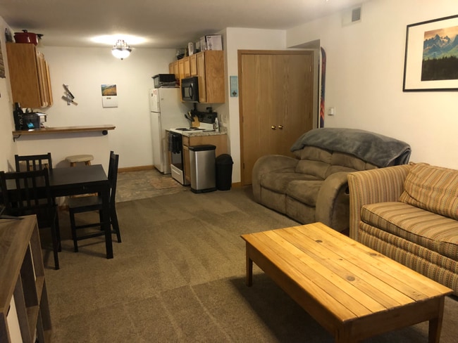 Photo - 1221 University Ave Unit D102