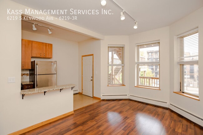 Photo - 6219 S Kenwood Ave Unit 6219-3R