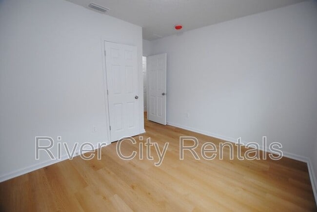 Photo - 6385 Bowdoin Ave