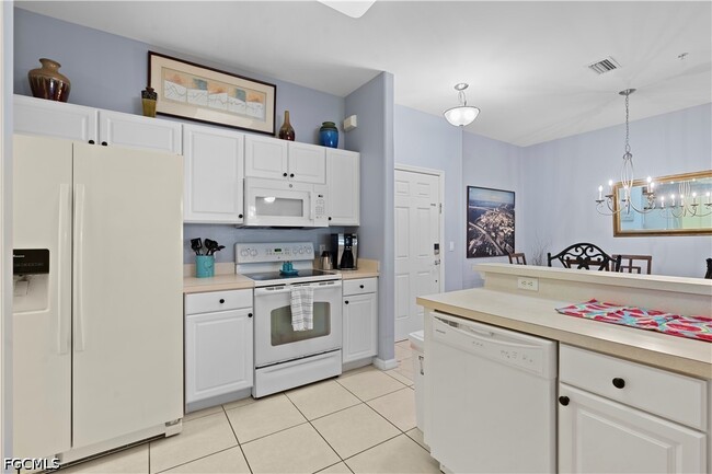 Photo - 11711 Pasetto Ln Unidad 102