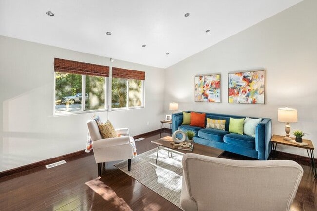 Photo - Spacious 5 Bedroom Home in Midlothian - $2,800/mo